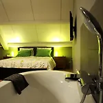 לינה וארוחת בוקר 't Merthoes