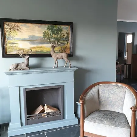 Alojamento de Acomodação e Pequeno-almoço 't Merthoes 4*